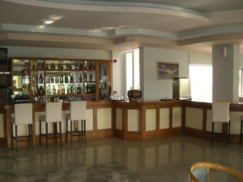 Athina Hotel Lambi  Ngoại thất bức ảnh